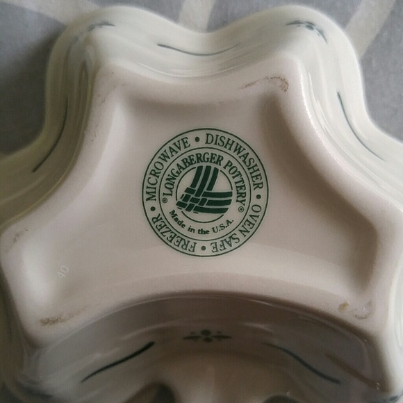 Longaberger Shamrock Pottery Crock🍀 - Picture 3 of 6
